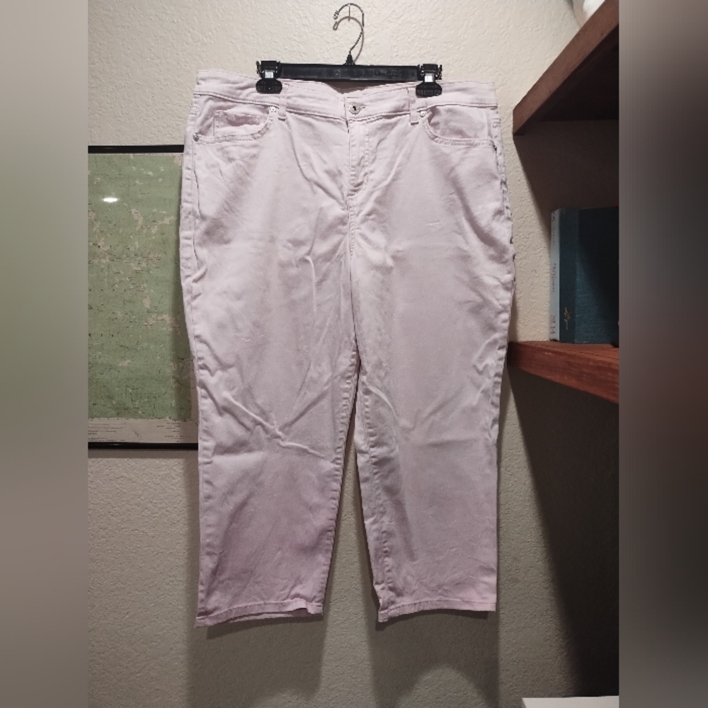 Pink Ombre Style And Co Jean Capris - Women's Size 18